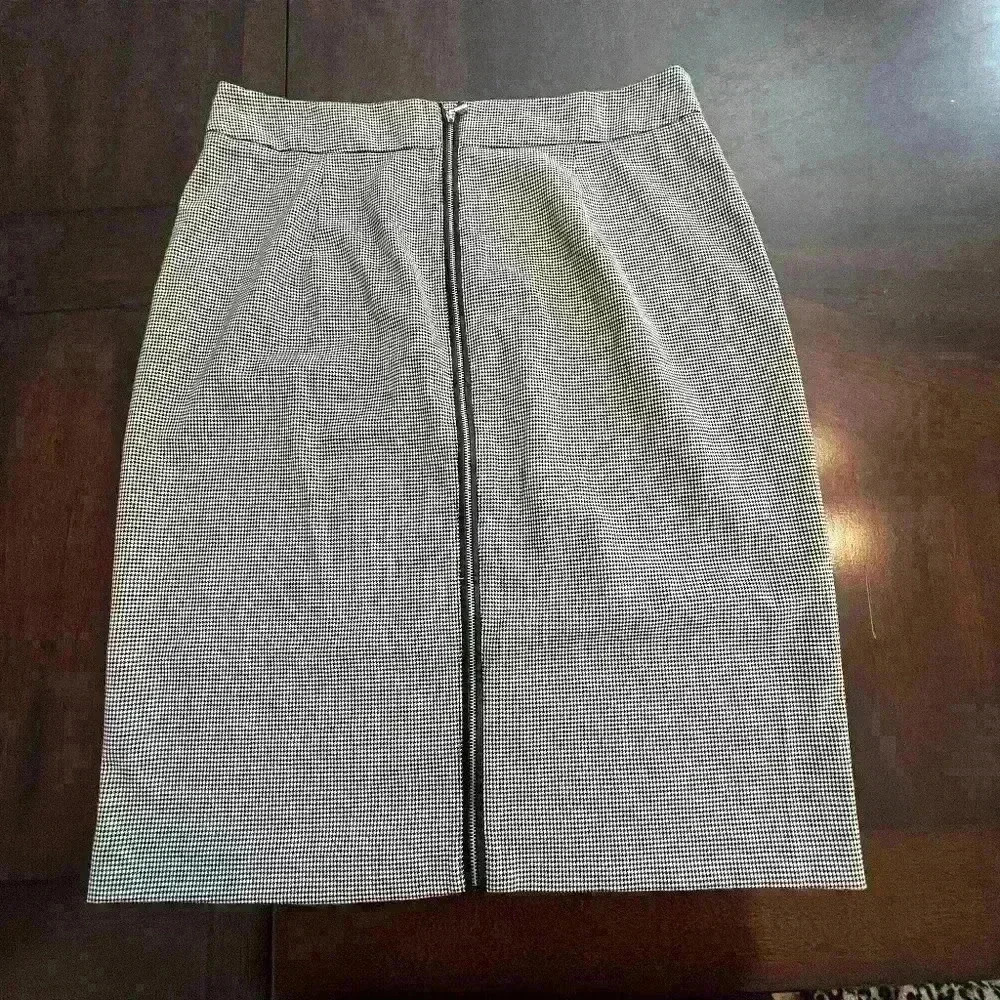 Zara Basic Business Casual Patterned Pencil Skirt XL